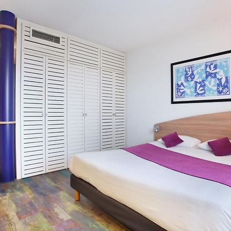 Suite-Home Orleans-Saran Exteriör bild