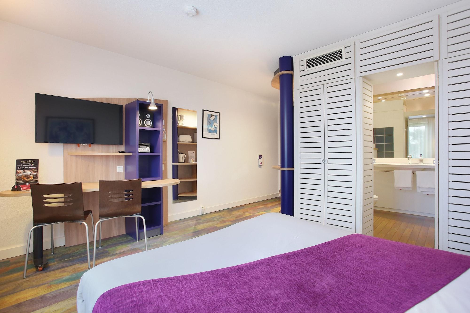 Suite-Home Orleans-Saran Exteriör bild