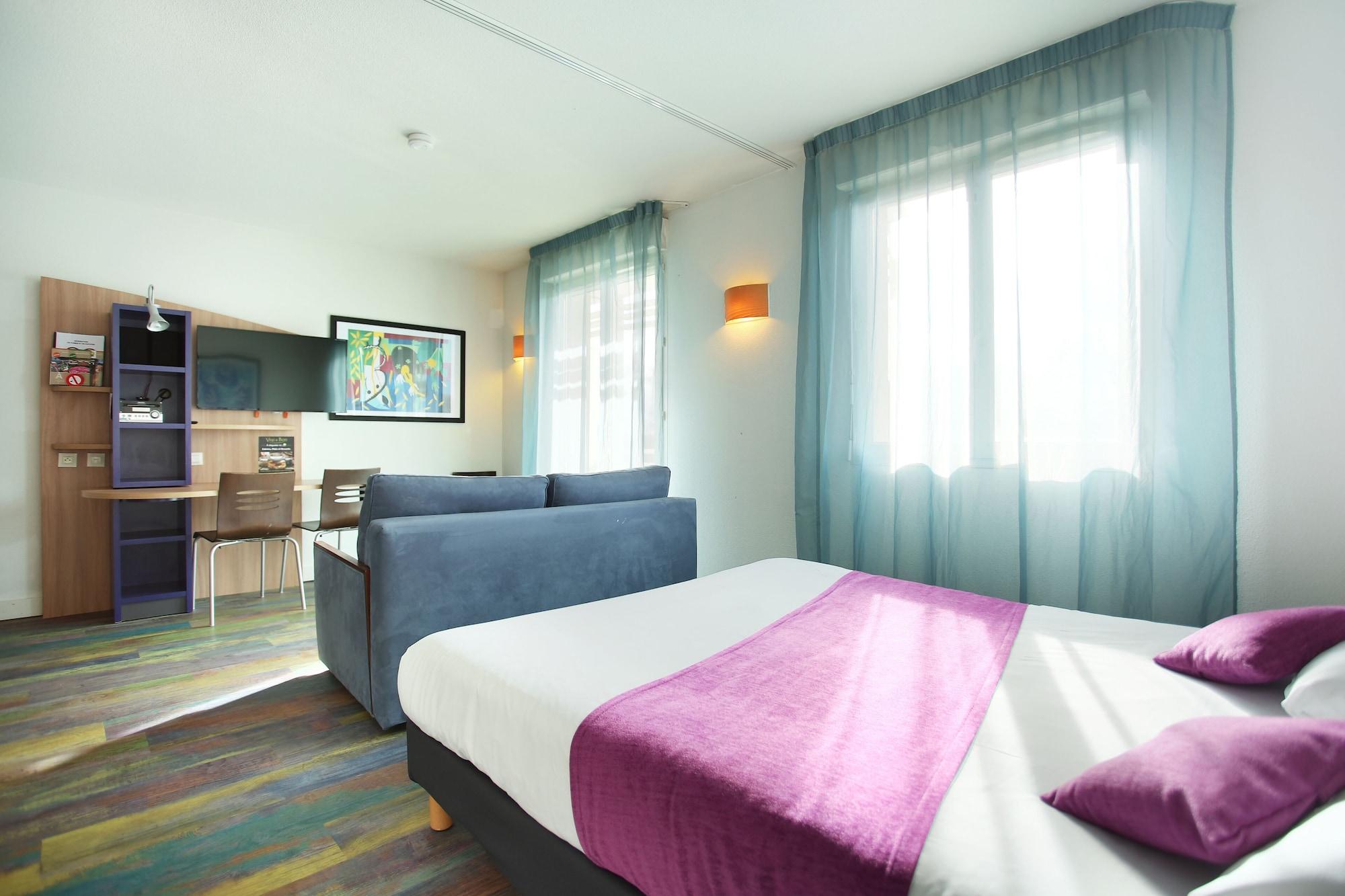 Suite-Home Orleans-Saran Exteriör bild