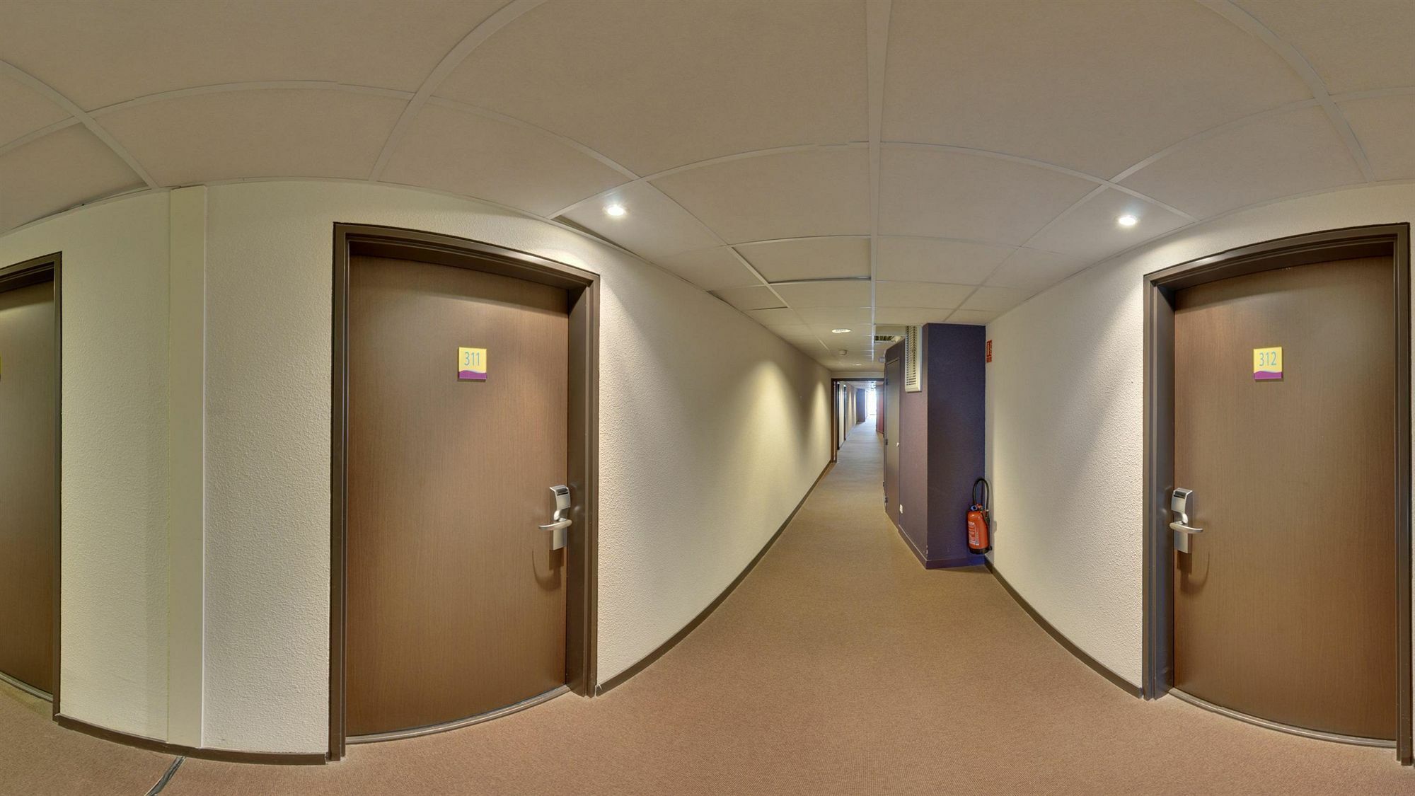 Suite-Home Orleans-Saran Exteriör bild
