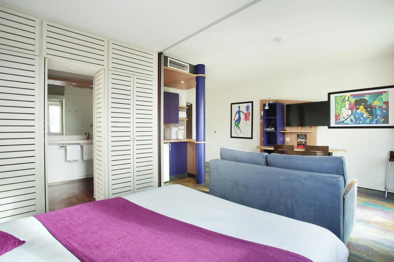 Suite-Home Orleans-Saran Exteriör bild