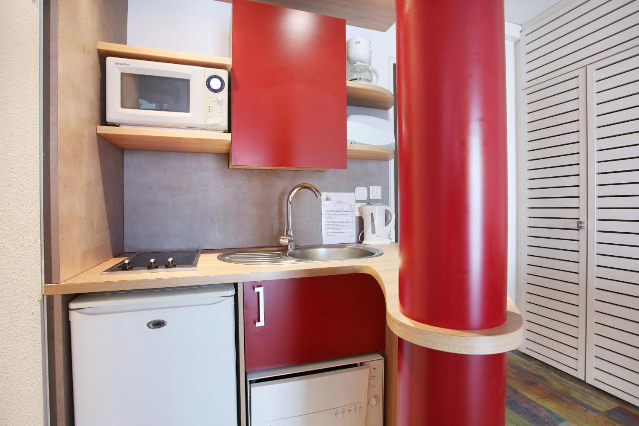 Suite-Home Orleans-Saran Exteriör bild